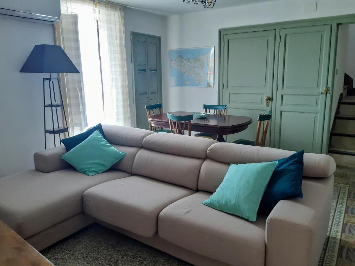 הוילה פטראליה סופראנה Balcon De Petralia מראה חיצוני תמונה